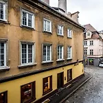 Rent Like Home - Slusarska 13